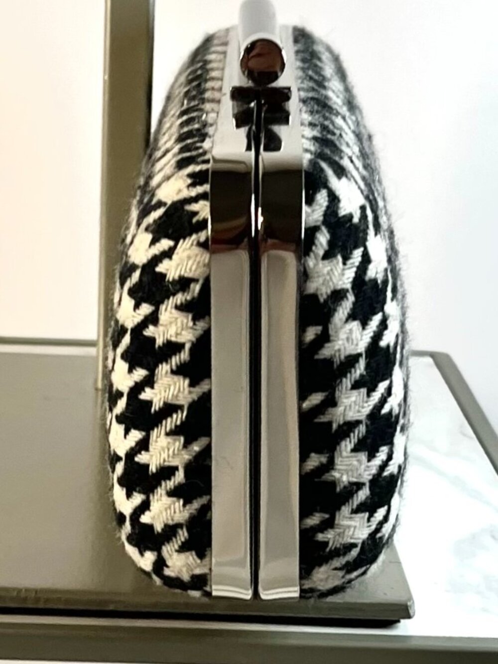 NWT 🖤 Kate Landry Houndstooth Evening Clutch – Classic Black & White Elegance - Picture 8 of 16